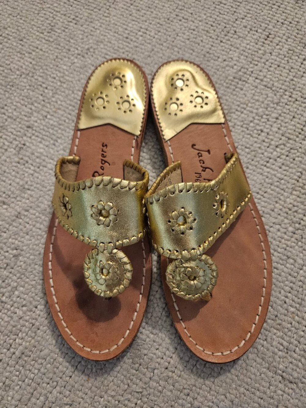 Jack Rogers Original Jacks Sandals Gold Size 8 Thong Summer Preppy Classic